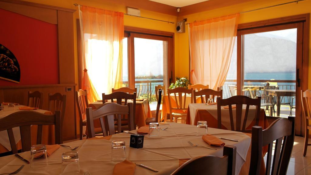 Locanda Bellavista B&B Malcesine Bagian luar foto