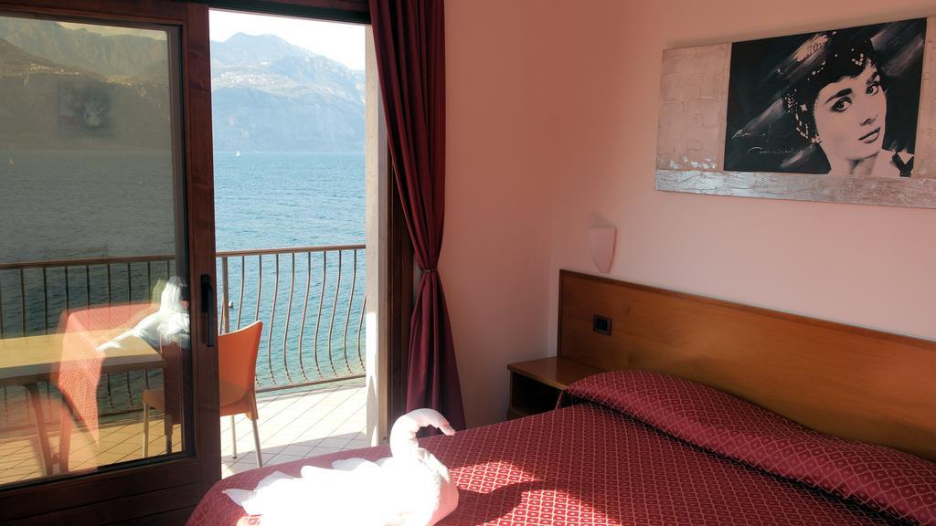 Locanda Bellavista B&B Malcesine Bagian luar foto
